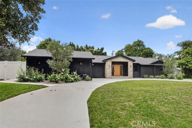 Photo - 8960 Oak Park Ave