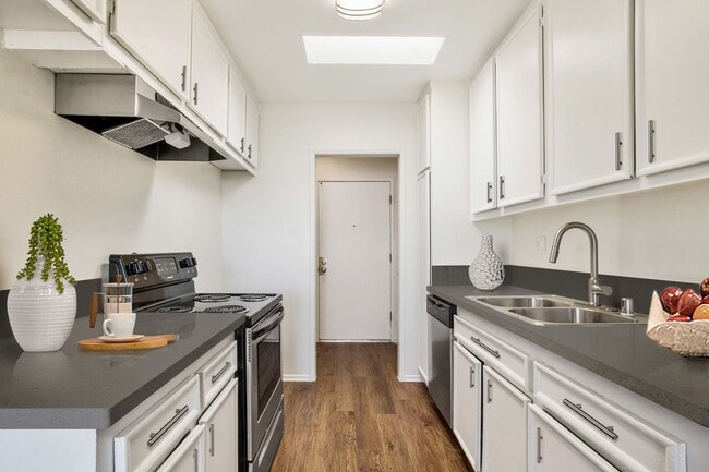 Photo - The Benezra Family Limited Partnership 2 LP