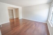 Photo - 4 Bedroom Home for Rent in Valencia!