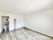 Photo - 4334 Berryman Ave Unit 8
