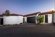 Photo - 1733 Sunset Plaza Dr House