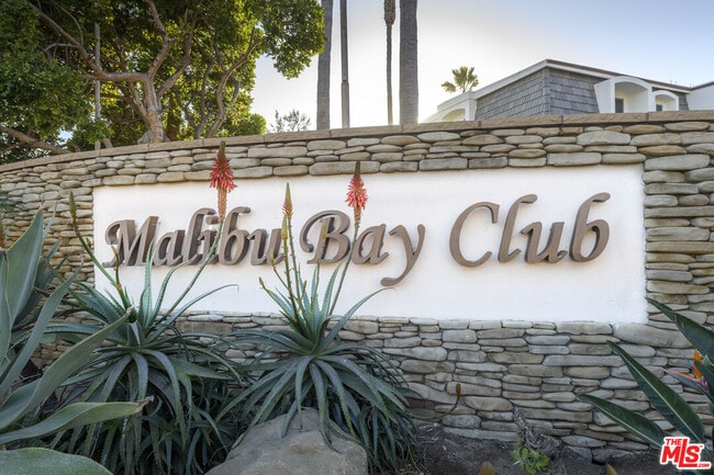 Photo - 11958 Oceanaire Ln