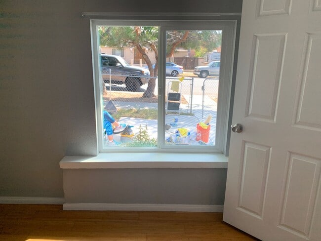 Photo - 3 bedrooms 1 bath house in National City