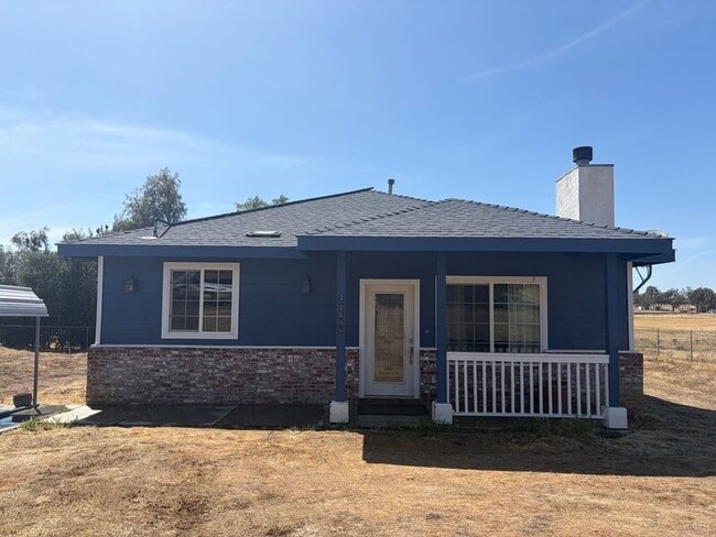 Building Photo - 32586 Galleano Ave