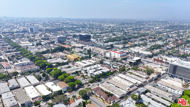 Photo - 3101 Arizona Ave