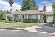 Photo - 15436 Camarillo St House