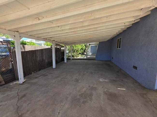 Photo - 466 W 5th St Unit 470