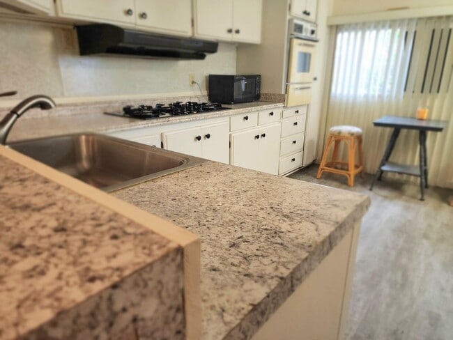 Photo - 69470 Midpark Dr