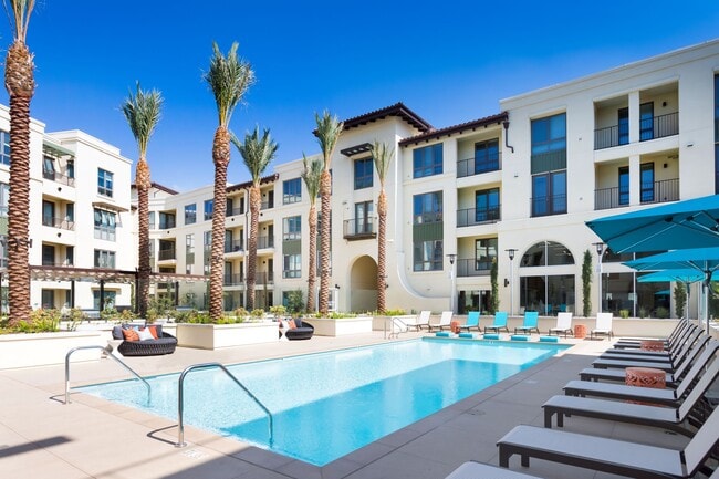 Building Photo - Avila Apartments