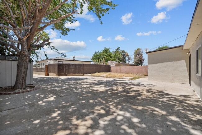 Photo - 35114 82nd St E