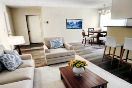 Photo - 12500 Culver Blvd Unit 101