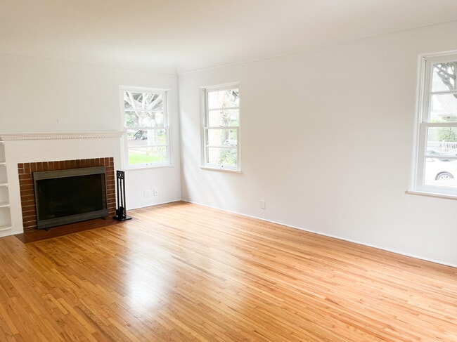 Photo - 1340 Grant St