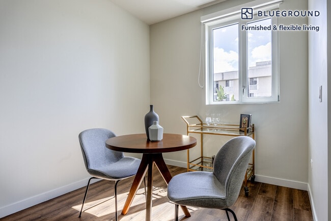 Photo - 1818 N Cherokee Ave Unit FL3-ID1200