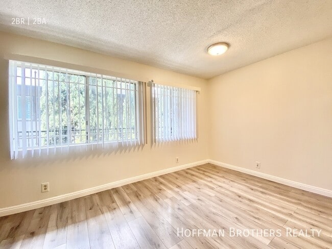 Photo - 815 Centinela Ave Unit 107
