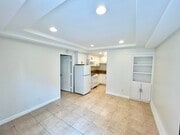 Photo - 1-Bedroom Apartment in the Heart of Pacific Beach –  Walk to the Beach! Unit 919 A