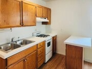 Photo - 362 Ralcam Pl