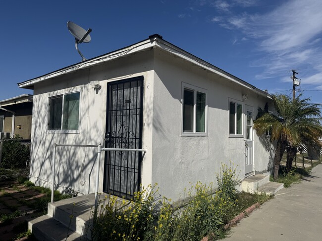 Building Photo - 18634 Corby Ave Rental