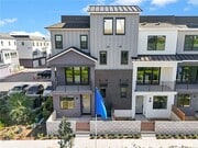 Photo - 19071 Main St