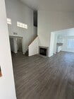 Photo - 800 E June St