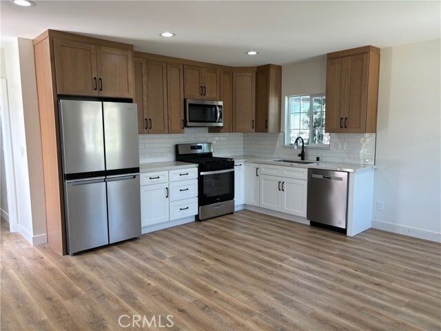 Building Photo - 8235 Alameda St