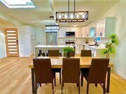 Photo - 821 N Mountain View Pl