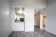 1BR, 1BA-690 SF - Canyon Crest