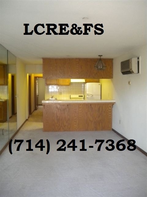 Building Photo - Los Caballeros #308 Unit 308B