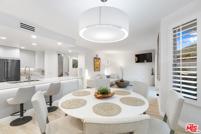 Photo - 6463 Zuma View Pl