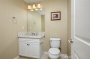 Photo - 100 Kempton