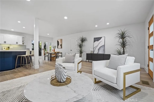 Photo - 21171 Colina Dr