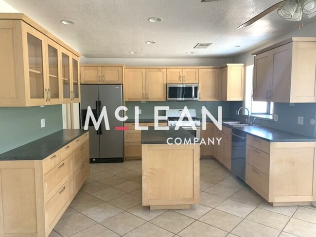 Photo - 3055 E San Juan Rd