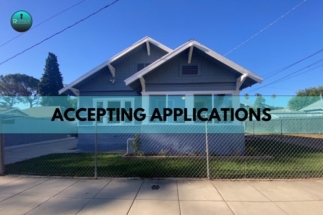 Building Photo - !!!Charming upgraded 2 bed 2 bath single family home!!