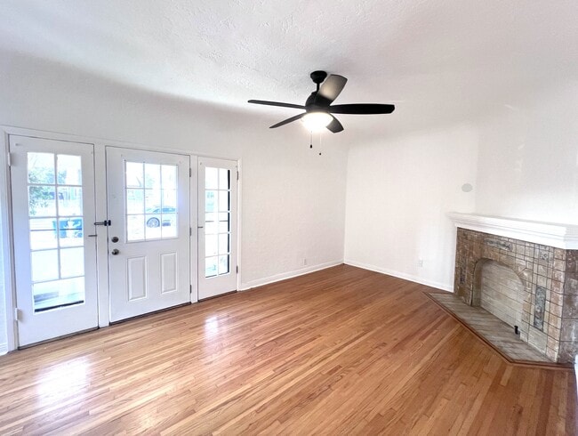 Photo - 4626 6th Ave Unit 4626