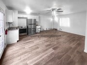 Photo - 1560 Church St