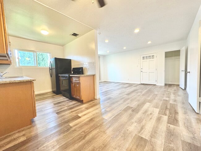 Photo - 1320 Ridgeley Dr Condo Unit 5