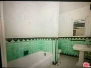 Photo - 1360 Masselin Ave