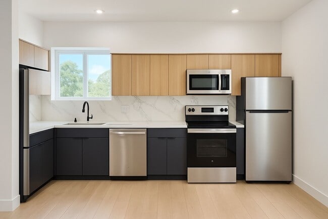 Building Photo - 4513 Rosewood Ave