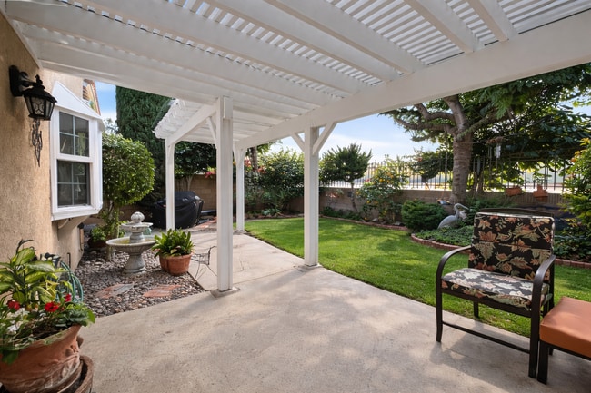 Photo - 1829 Mirador Dr