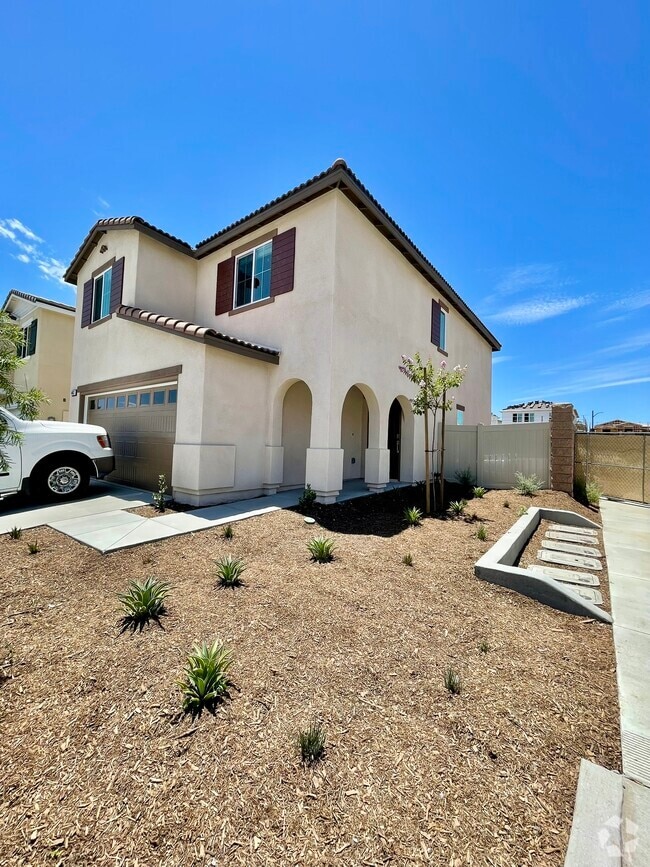 Building Photo - 14063 Starlene St Rental