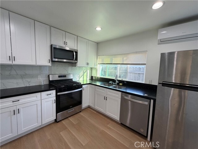 Building Photo - 12610 Martha St