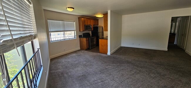 Photo - 10982 Roebling Ave Unit 423