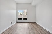 1BR, 1BA - 626SF - Living Room - The Crest Apartments