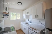 Photo - 825 W 167th St Unit 7