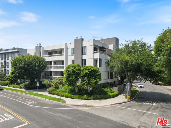 Building Photo - 1220 S Roxbury Dr Unit 302 Rental