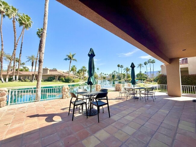 Building Photo - AVAILABLE NOW!! GORGEOUS 3 Bedroom 3 Bathroom Condo with Lake Views in Rancho Mirage!