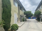 Photo - Lincoln, 5307-5309 Unit 5307 #2