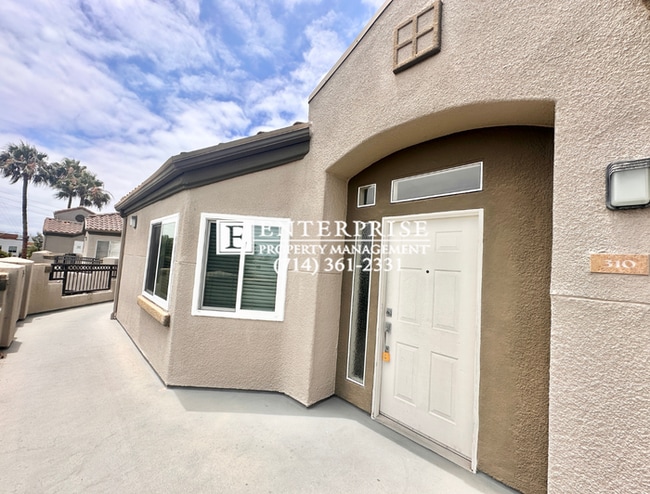 Photo - Top-Floor 2-Bed Condo in Huntington Beach | Walk to Beach Unit 310