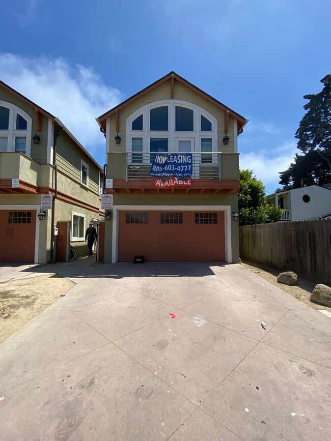 Photo - 6633 Del Playa Dr Unit 1