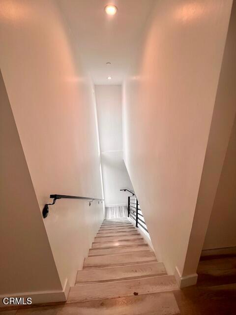 Photo - 5626 Auckland Ave