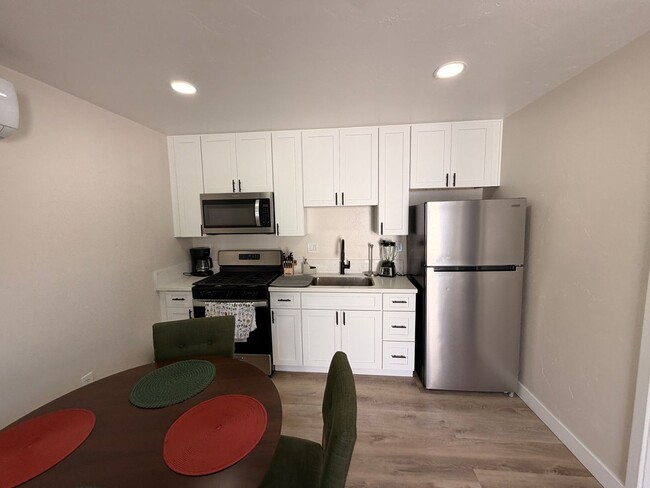 Photo - 1830-36 Newton Ave Unit 1832 1/2 Newton Ave.